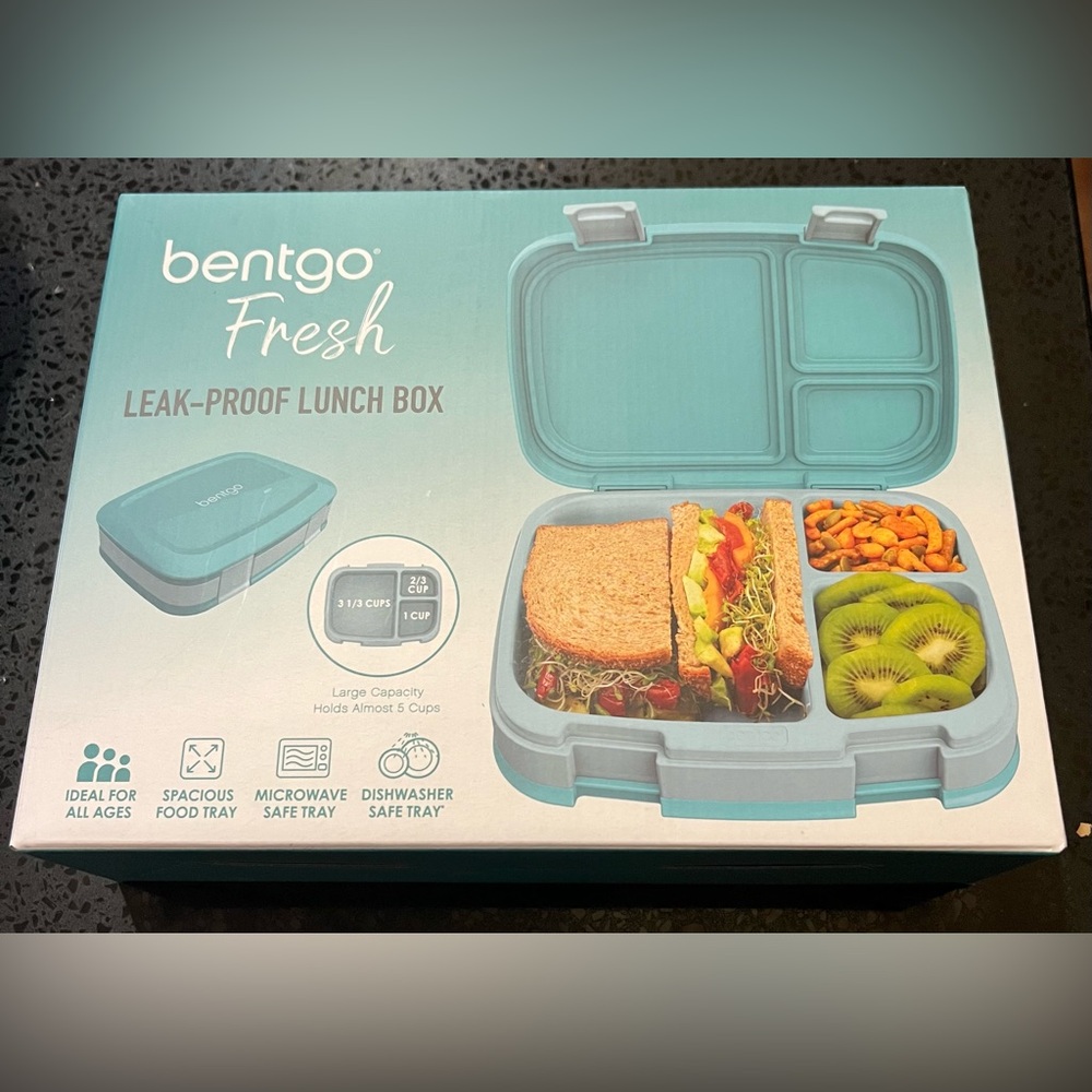NWT Bentgo Fresh Lunch Box in Aqua 3 or 4 compartment